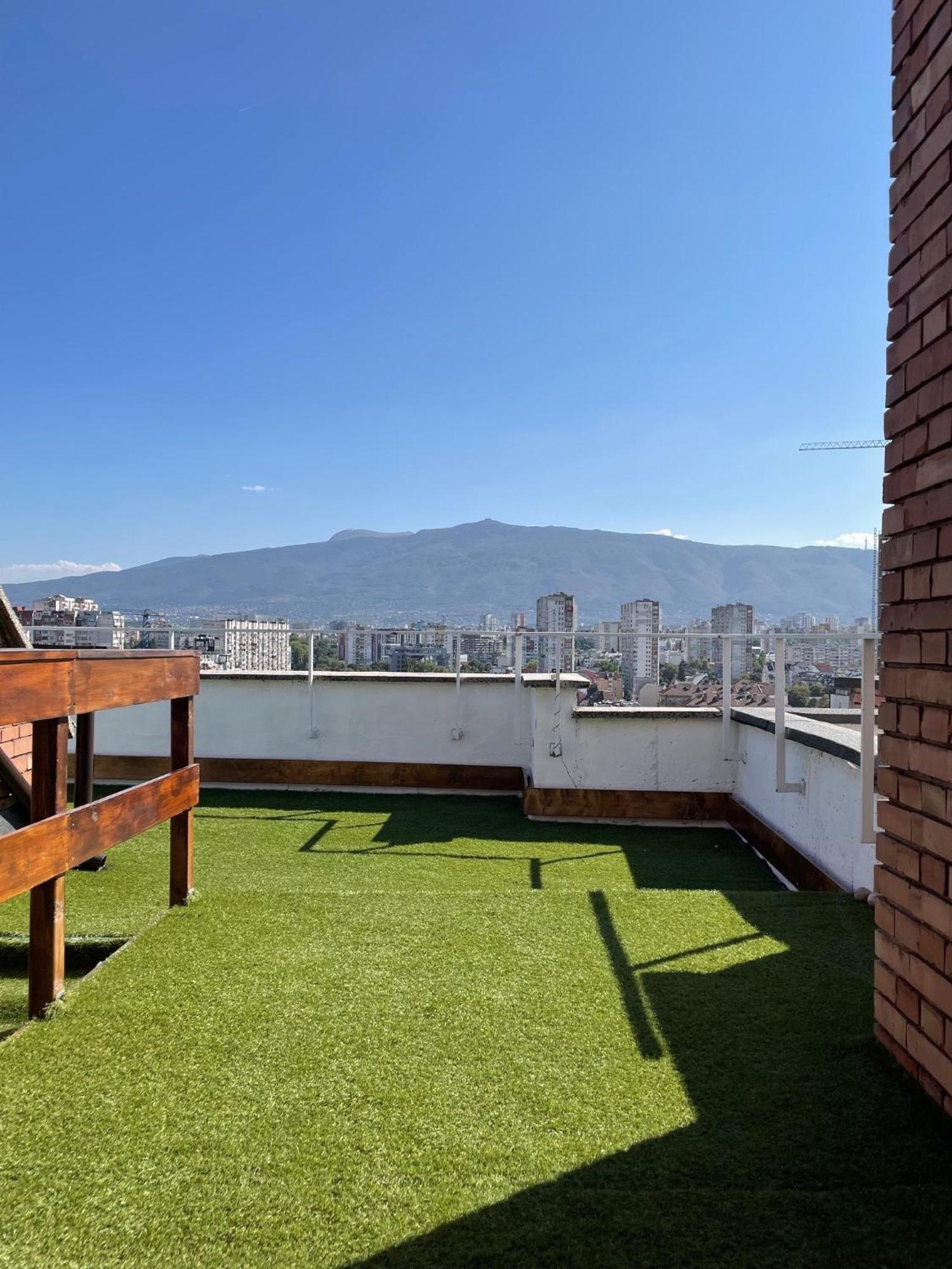 Apartemen Rooftop Loft